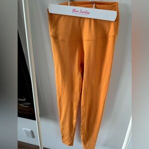 PARAGON FITWEAR LEGGINGS XS. BRAND NEW